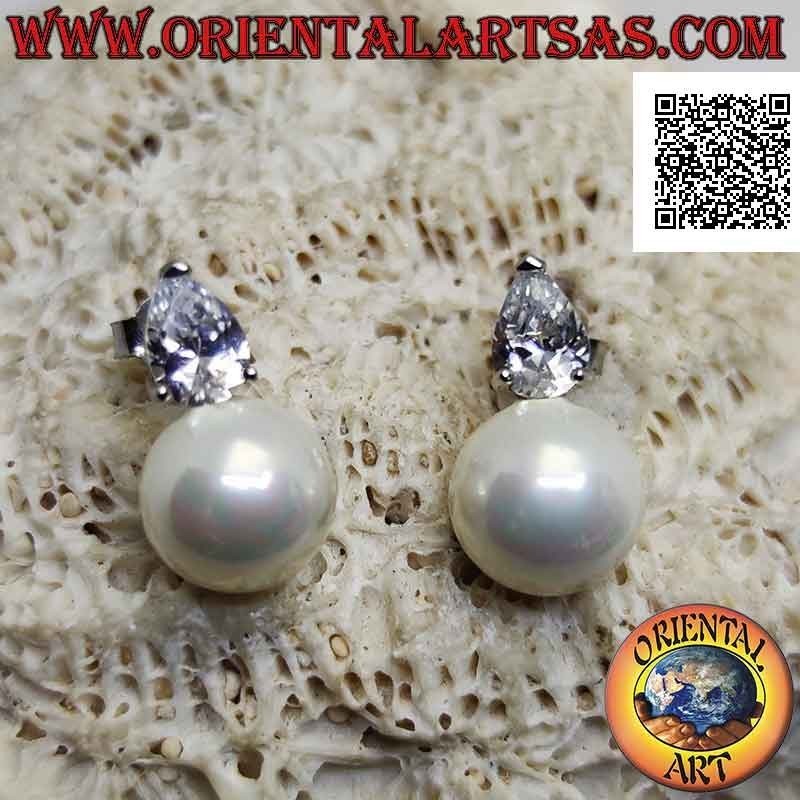 Orecchini in argento da lobo con perla bianca e zircone a goccia bianco incastonato