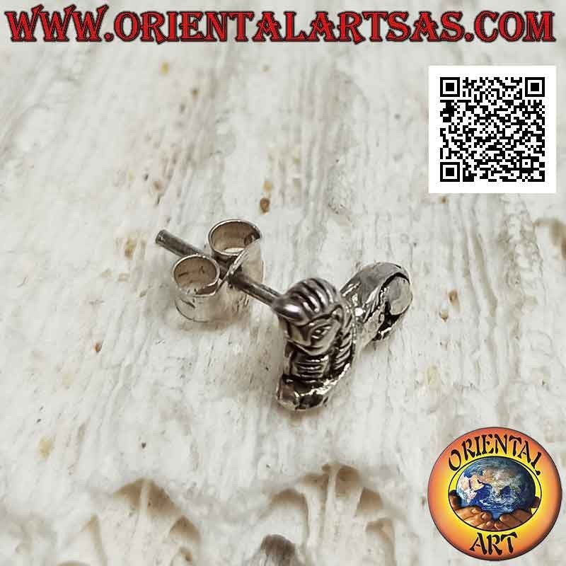 Mini boucle d'oreille en argent, le sphinx