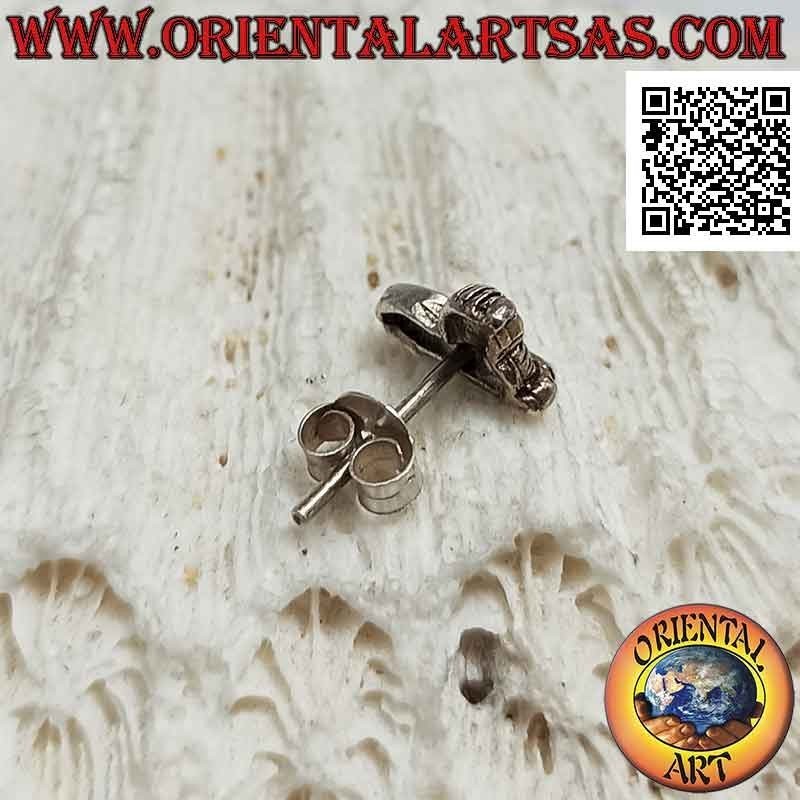 Mini pendiente de plata, la esfinge