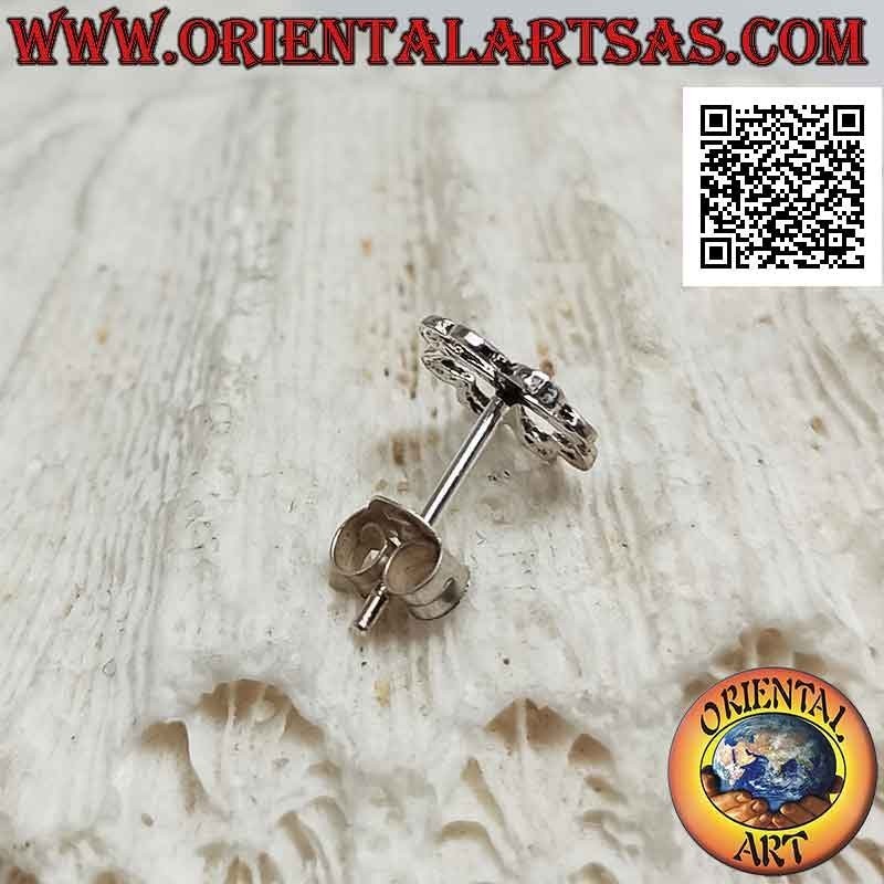 Mini silver earring, the four-leaf clover of hearts