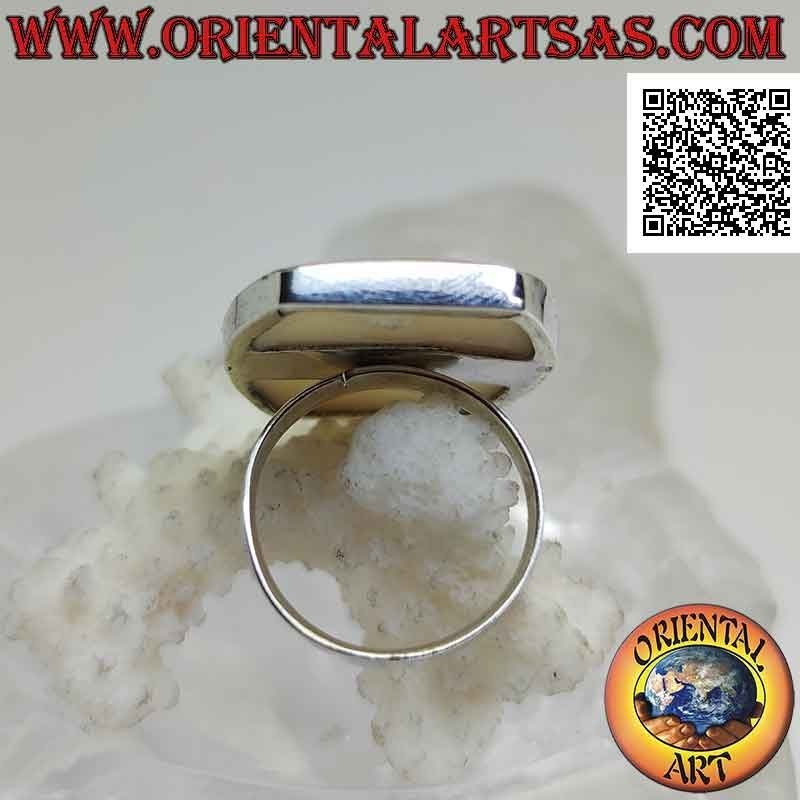Bague en argent avec nacre rectangulaire arrondie sur deux côtés avec bord lisse (réglable)