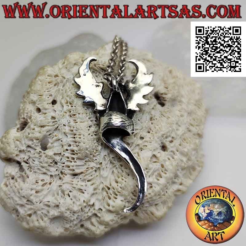 Pendentif en argent, le dragon de la résurrection