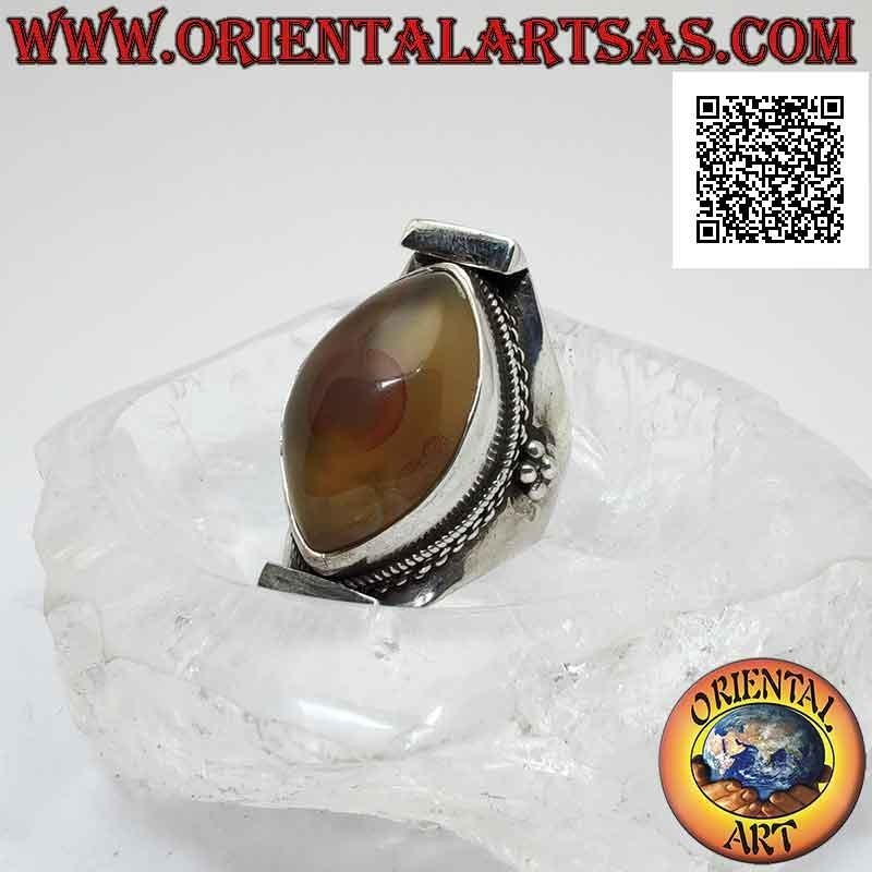 Bague en argent avec agate oeil de Shiva ovale bicolore sur monture népalaise (jaune - orange)