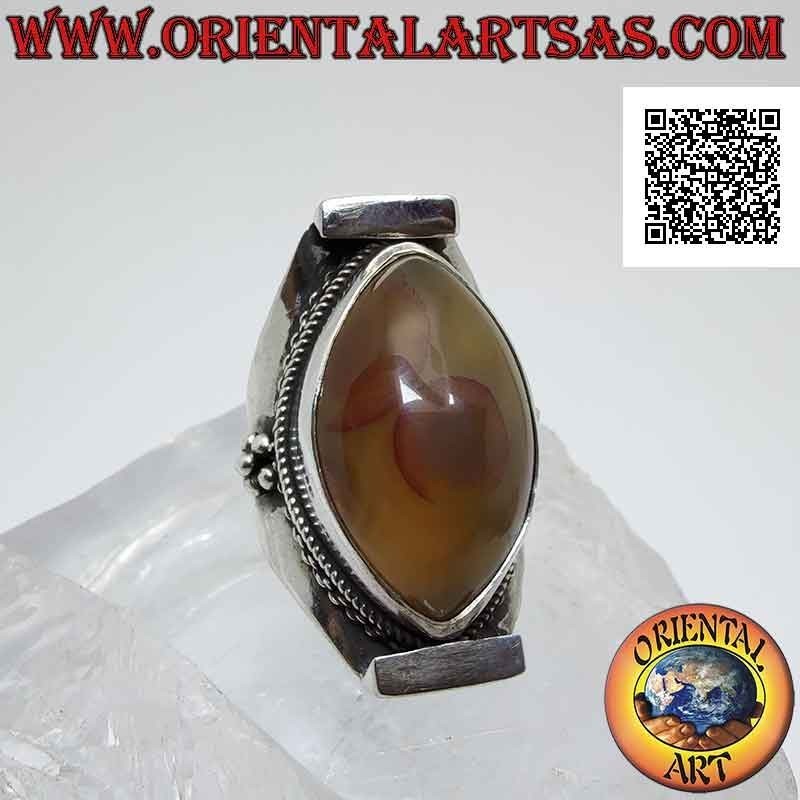 Silver ring with two-tone oval Shiva's eye agate on Nepalese setting (yellow - orange)