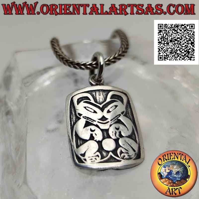 Pendentif médaille rectangulaire en argent avec Supay, dieu inca de la mort, en bas-relief