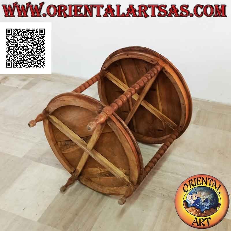 Round table with four feet of spheres with shelf underneath in antique teak wood (70 cm Ø)