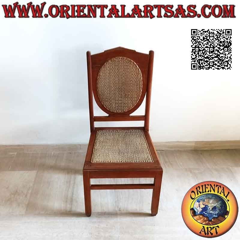 Silla de estilo colonial con respaldo ovalado en madera de teca y paja de Viena (tejido apretado)