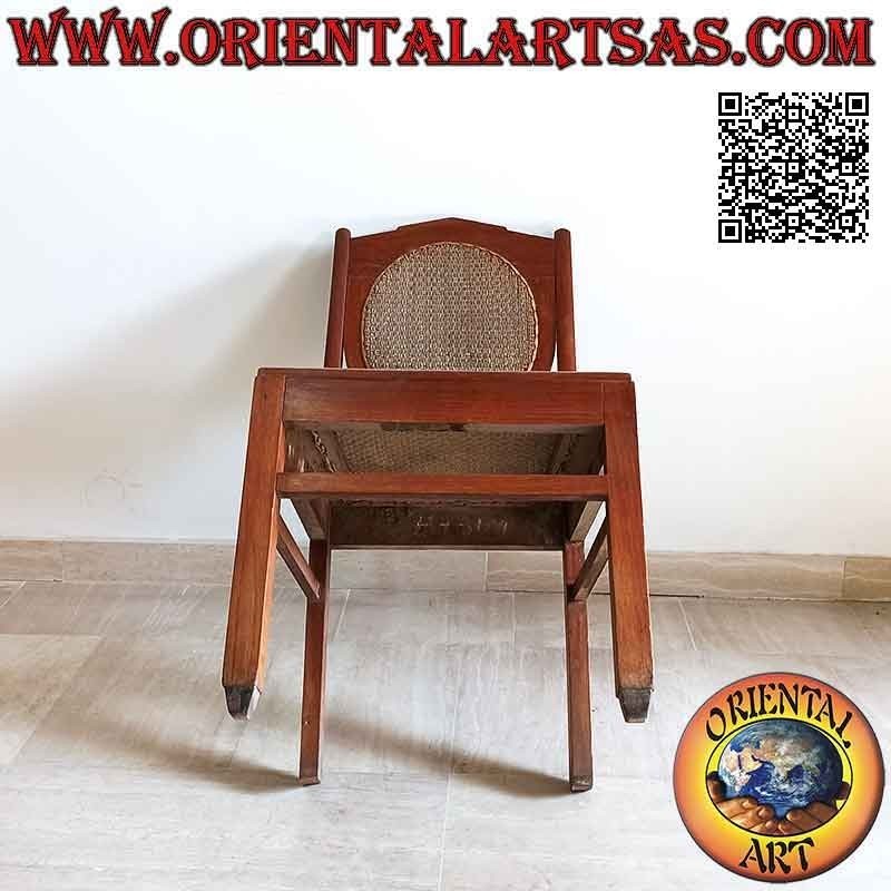 Colonial style chair with oval back in teak wood and Vienna straw (tightly woven)