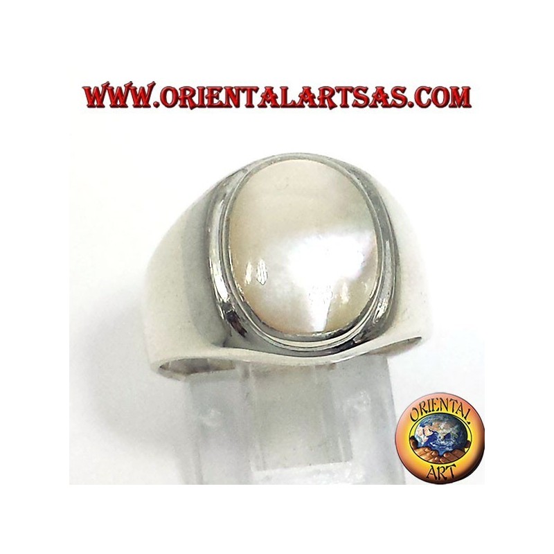 Bague en argent avec nacre ovale