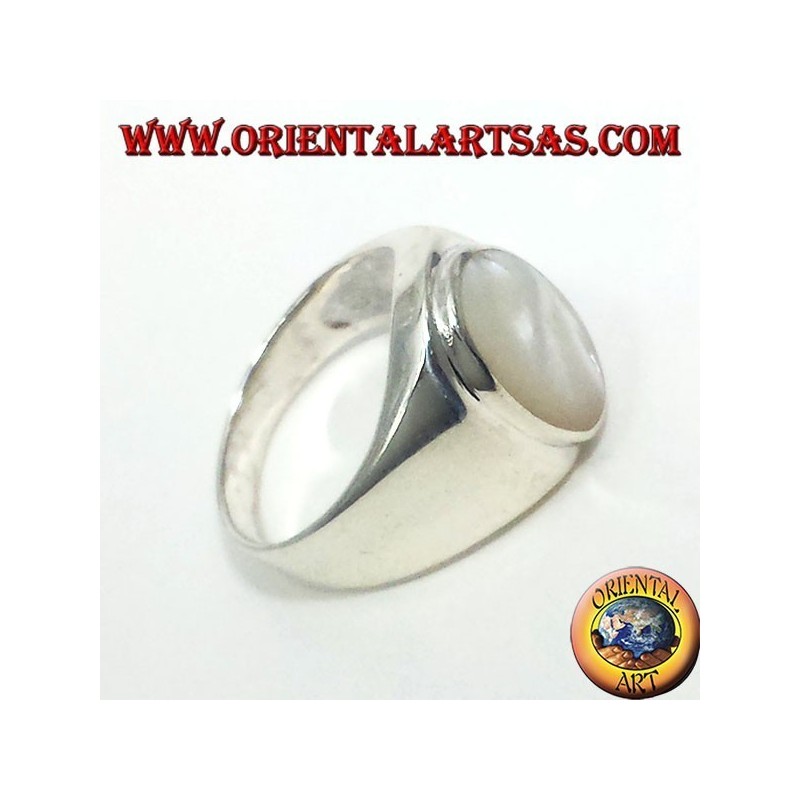 Anello in argento  con Madreperla ovale