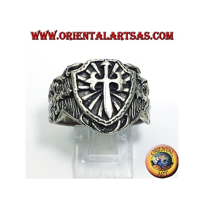 Bague en argent, bouclier médiéval croix épée