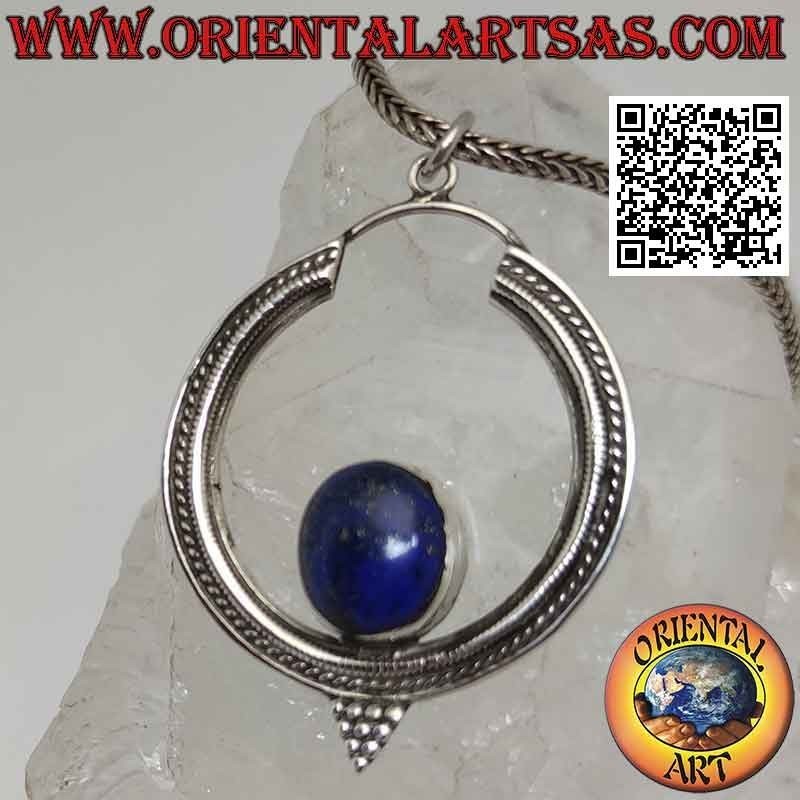 Ciondolo in argento, cerchio decorato con lapislazzulo ovale all'interno