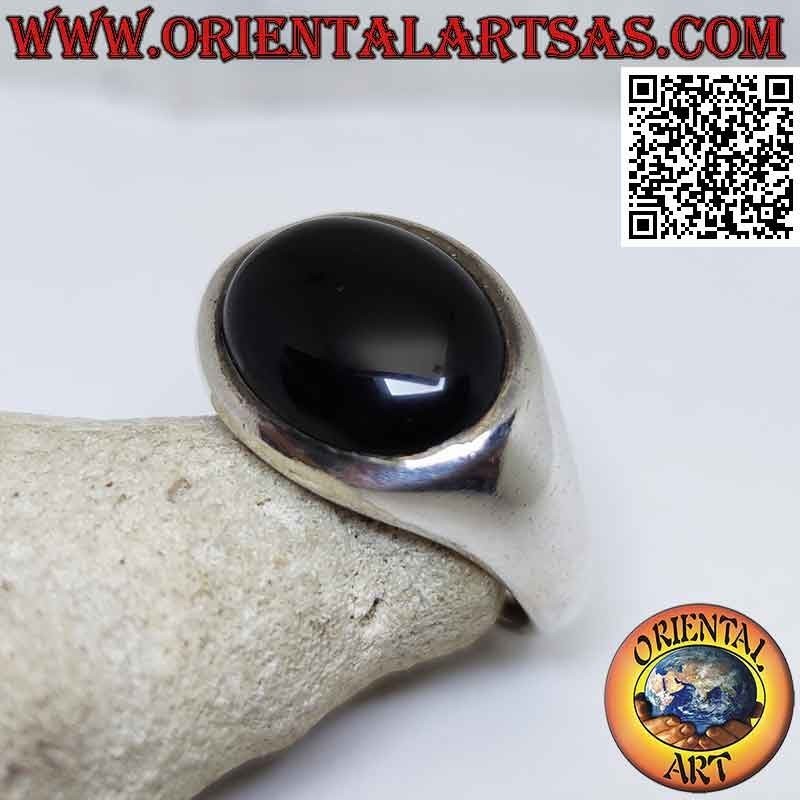 Anillo de plata lisa con ónix horizontal cabujón en relieve