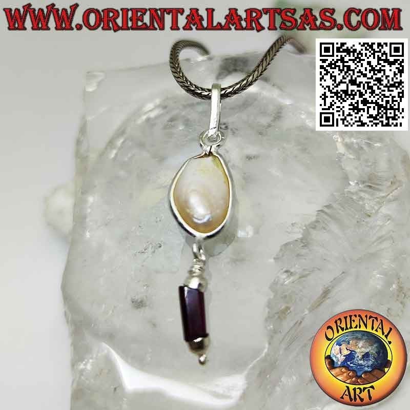 Silver pendant with scaramazza pearl and garnet prism pendant (b)