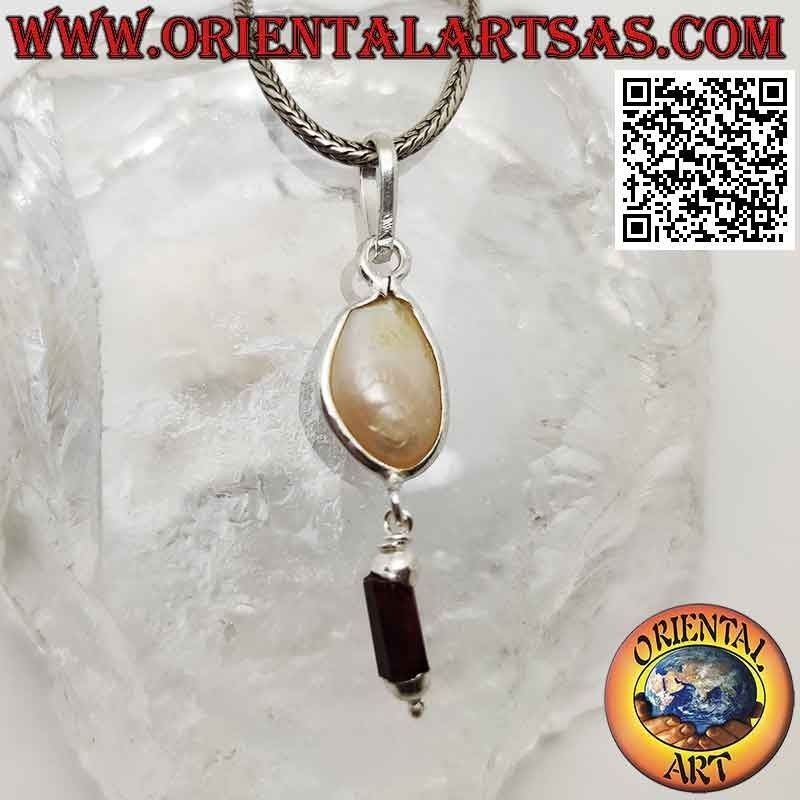 Silver pendant with scaramazza pearl and garnet prism pendant (b)