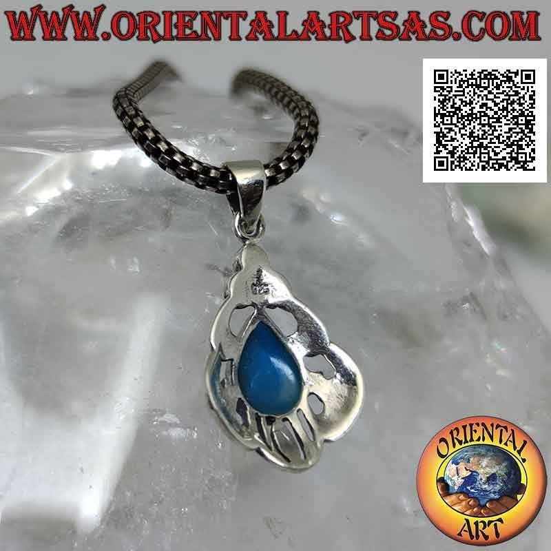 Colgante de plata con pasta de turquesa en forma de gota rodeado de decoración perforada tachonada de marcasita