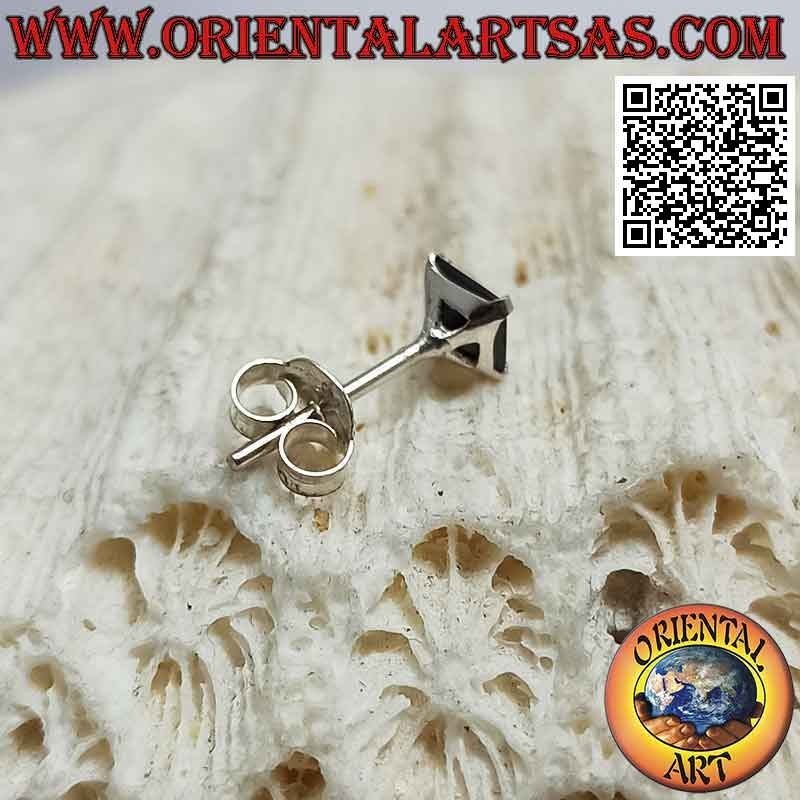 Mini earring in silver, faceted black zircon set (square)