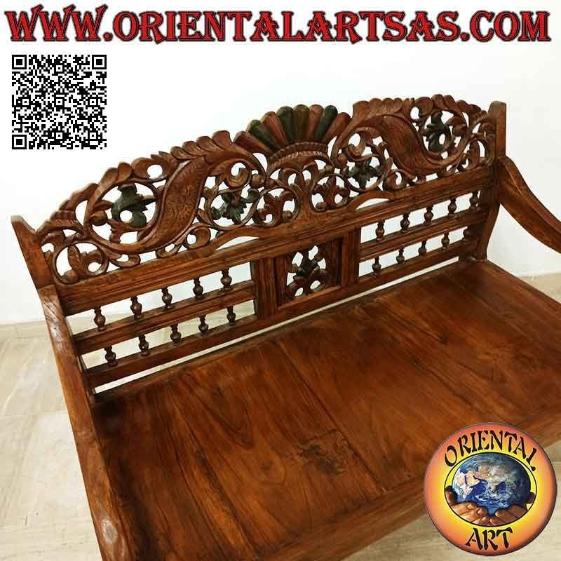 Banco de dos plazas con decoración floral y corona tallada a mano en madera de teca antigua