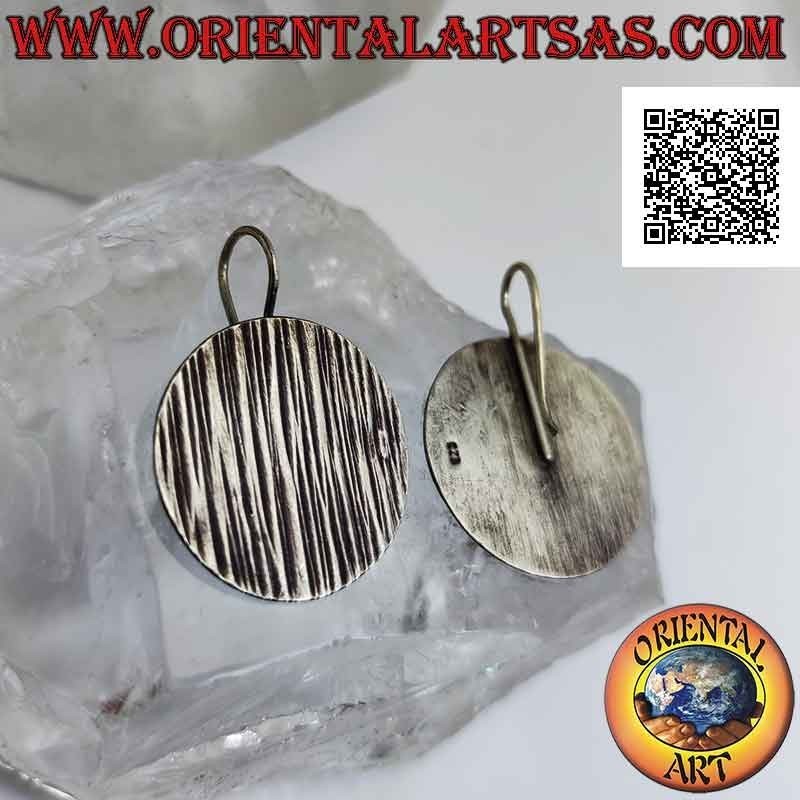 Boucles d'oreilles à levier en argent avec plaque ronde avec gravures verticales aléatoires