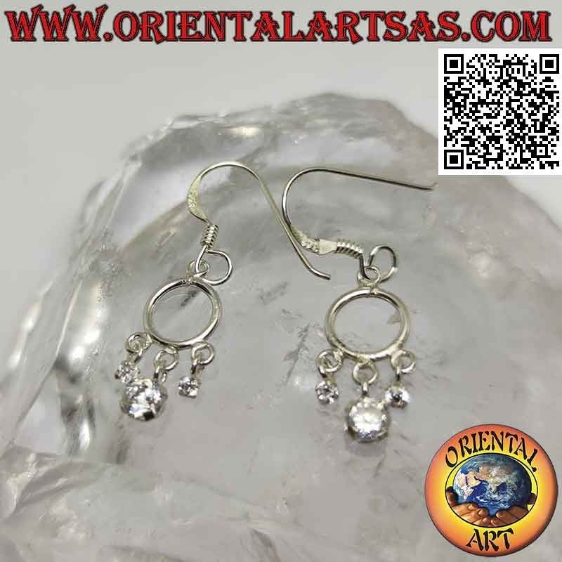 Boucles d'oreilles à levier en argent avec bandeau et 3 pendentifs zircons blancs