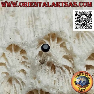 Mini facettierter Onyx runder silberner Nasenstecker / Ohrring