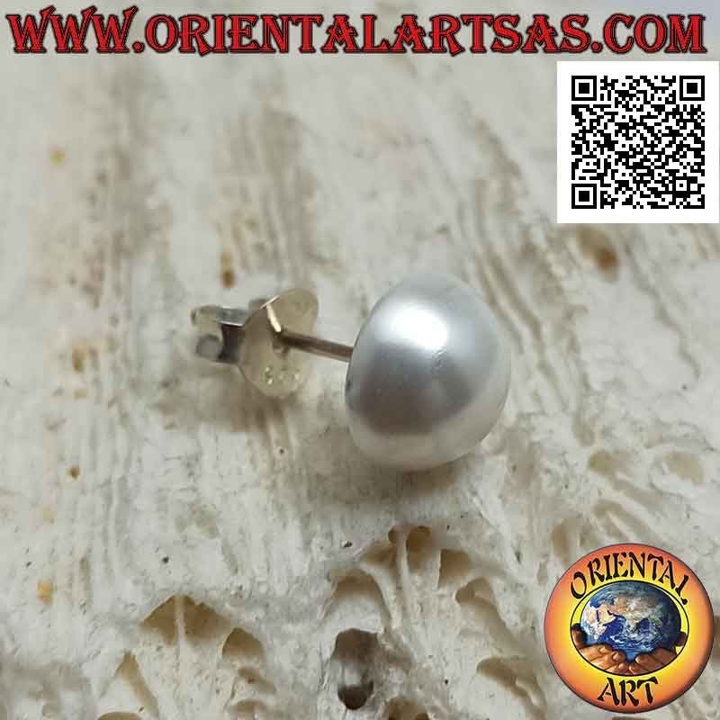 Mini orecchino in argento, la perla piatta dietro (8mm Ø)