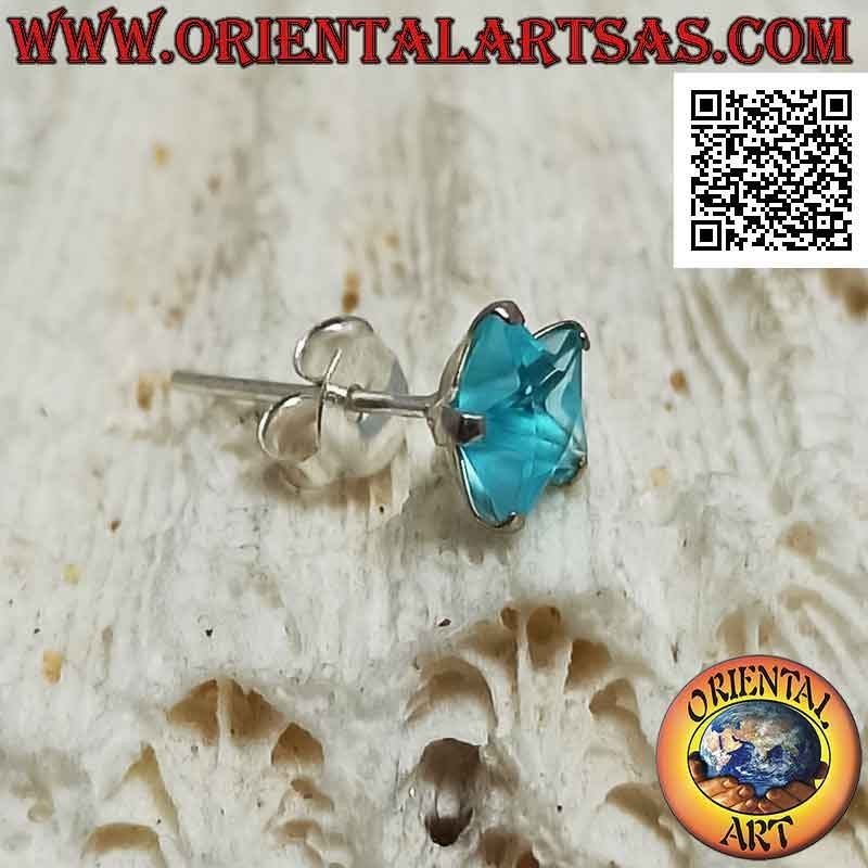 Mini Ohrring in Silber, 6mm facettierter hellblauer Zirkon (Stern)