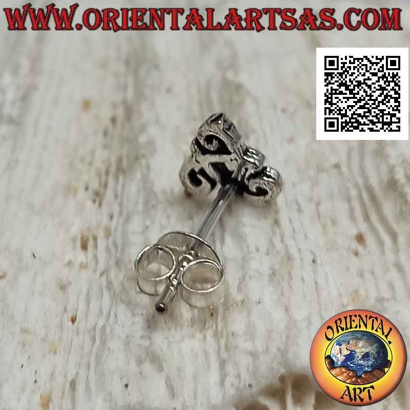 Mini silver earring, Odin's tricorn