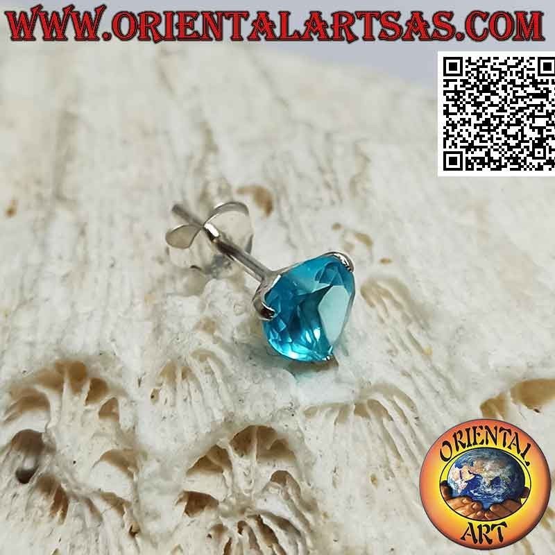 Mini pendiente en plata, circonitas facetadas engastadas en forma de corazón (6 mm)