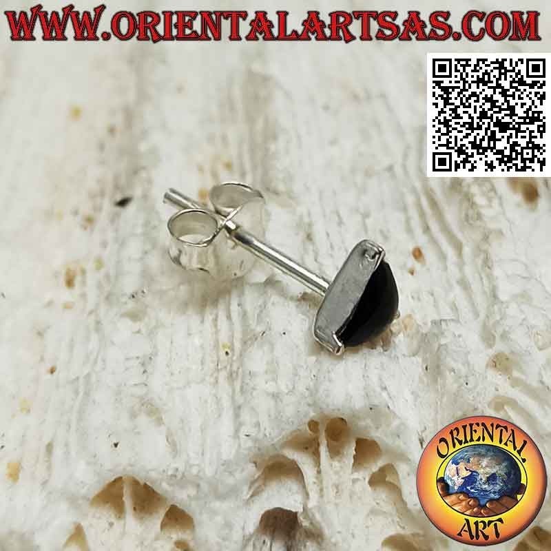 Mini boucle d'oreille / épingle à nez en argent, triangle avec onyx crocheté