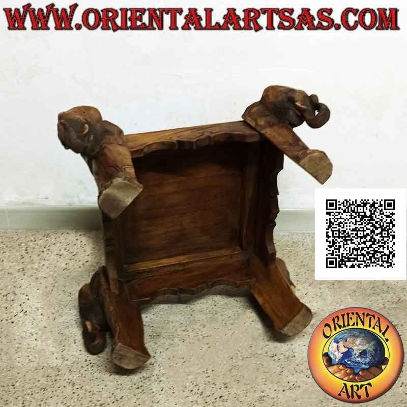 Tavolino basso da salotto con testa di elefante sui quattro angoli in legno di teak