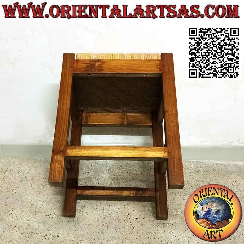 Quadratischer linearer Hocker aus Teakholz und Sitz aus geflochtenem Bambus