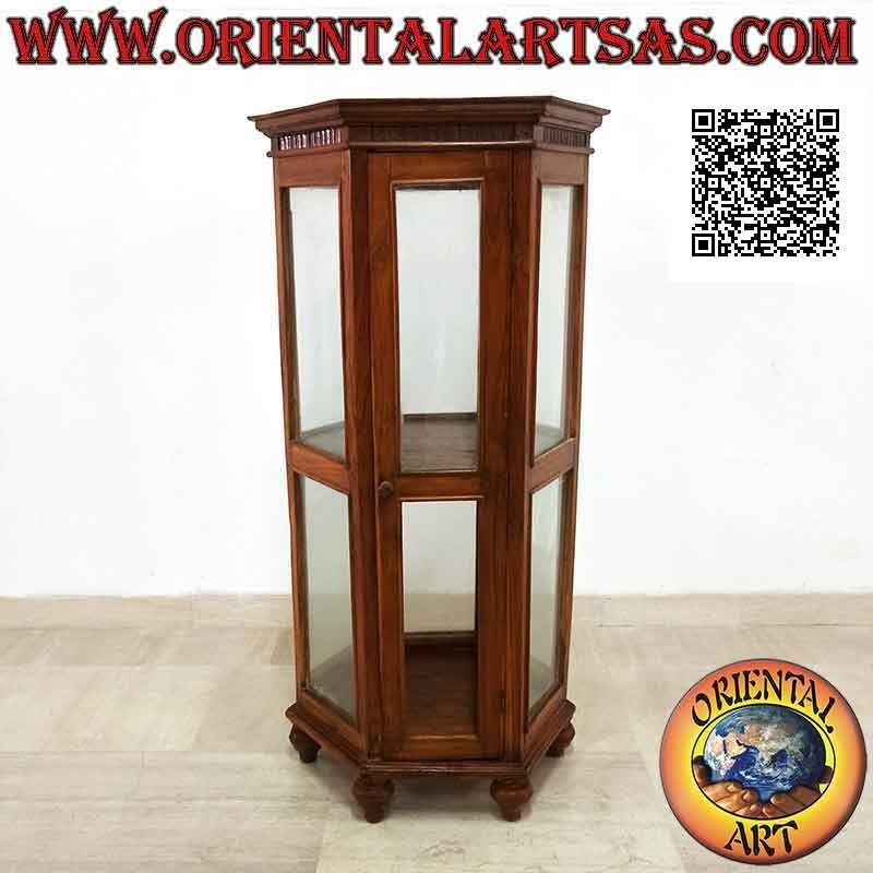 Vitrina hexagonal con decoración de dos baldas y columnas en madera de teca (natural)