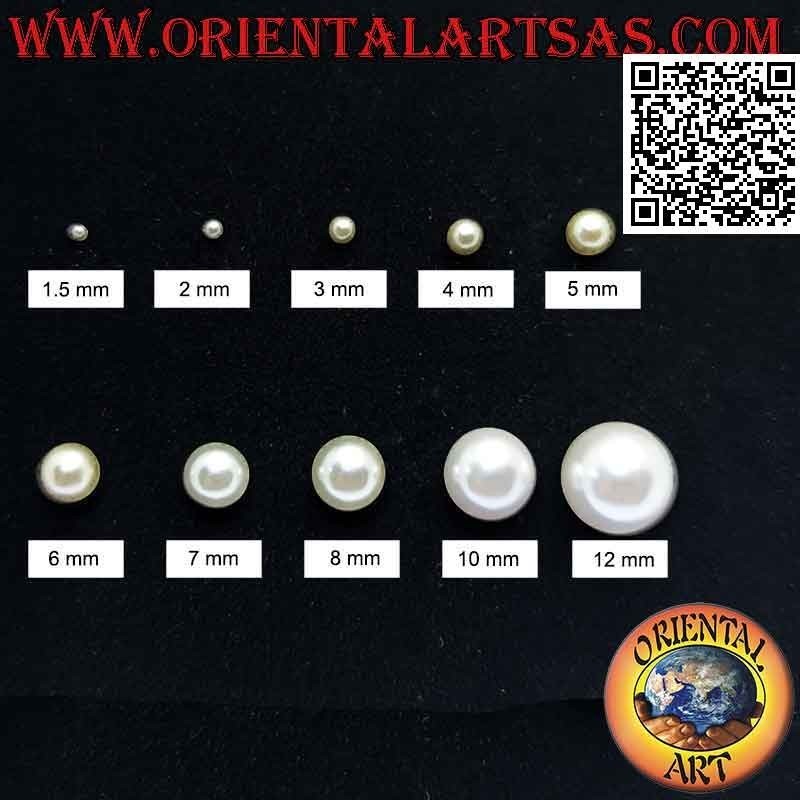 Mini boucle d'oreille en argent, la perle blanche