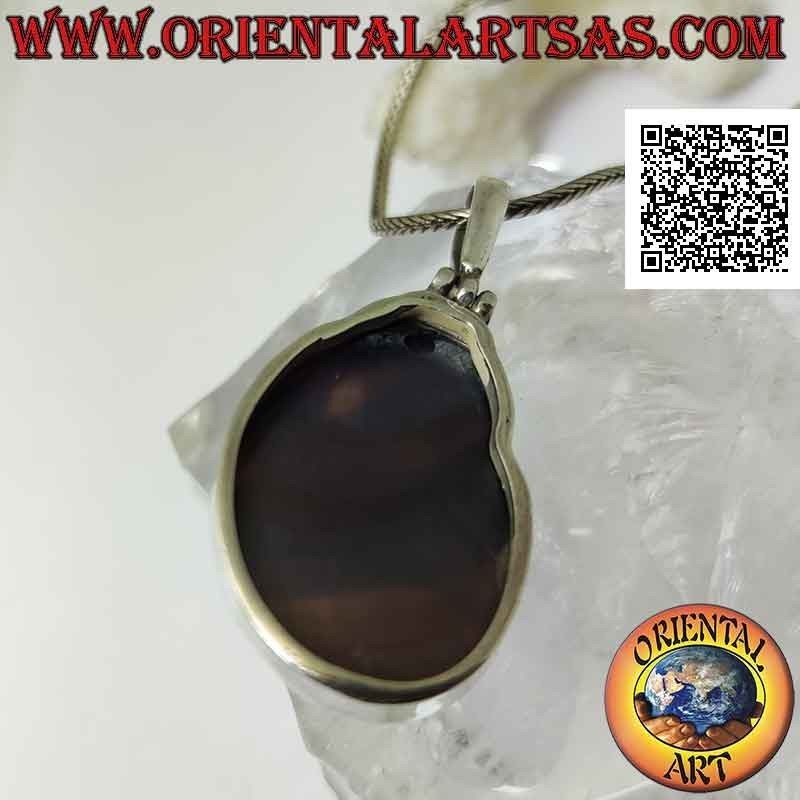 Silver pendant, "strombus" shell section set on a smooth wire frame