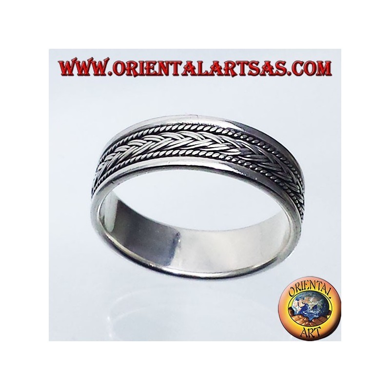 Silver ring record, carved braid