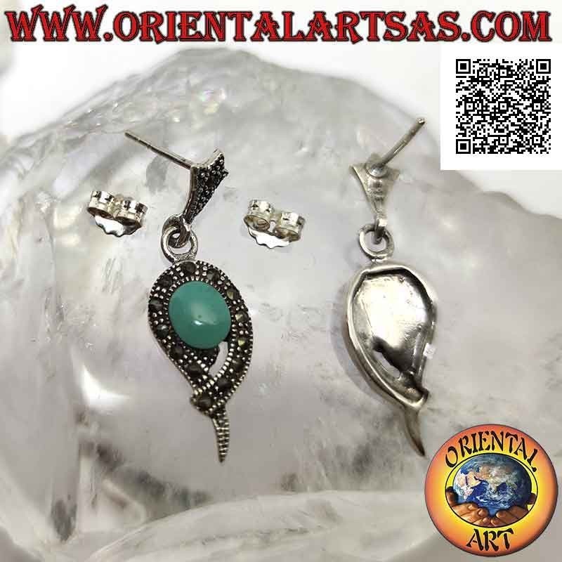 Orecchini in argento con turchese ovale contornato da una fascia marcassite a goccia