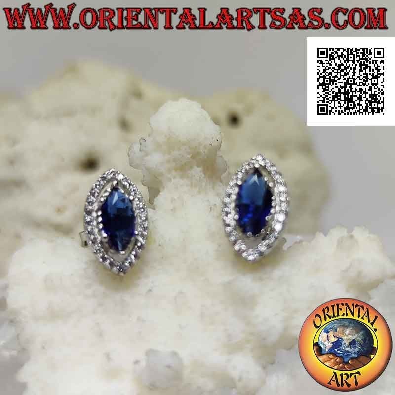 Pendientes de plata con zafiro lanzadera sintético engastado rodeado de circonitas blancas