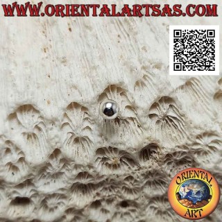 Mini pendiente en plata, el hemisferio plano liso en la parte posterior (4 mm)