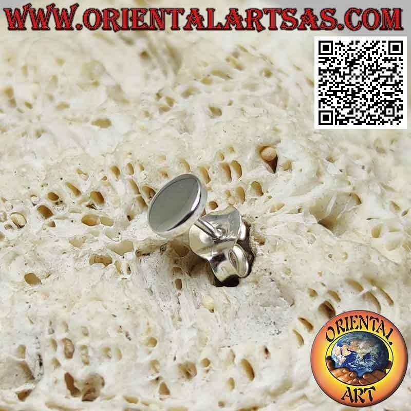 Mini orecchino in argento, la piastra tonda liscia piatta