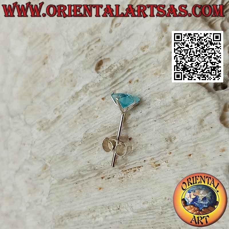 Mini pendiente en plata, circonita azul claro facetada de 5 mm (estrella)
