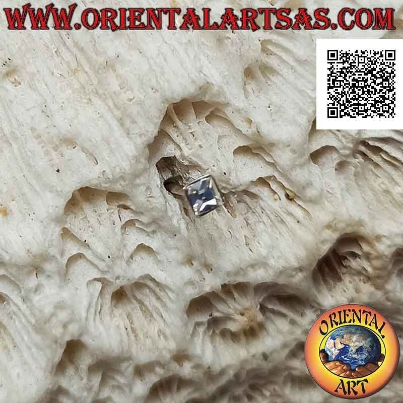 Mini-Ohrring / Nasenstecker in Silber, quadratisch mit facettiertem farbigem Zirkon (2 mm)