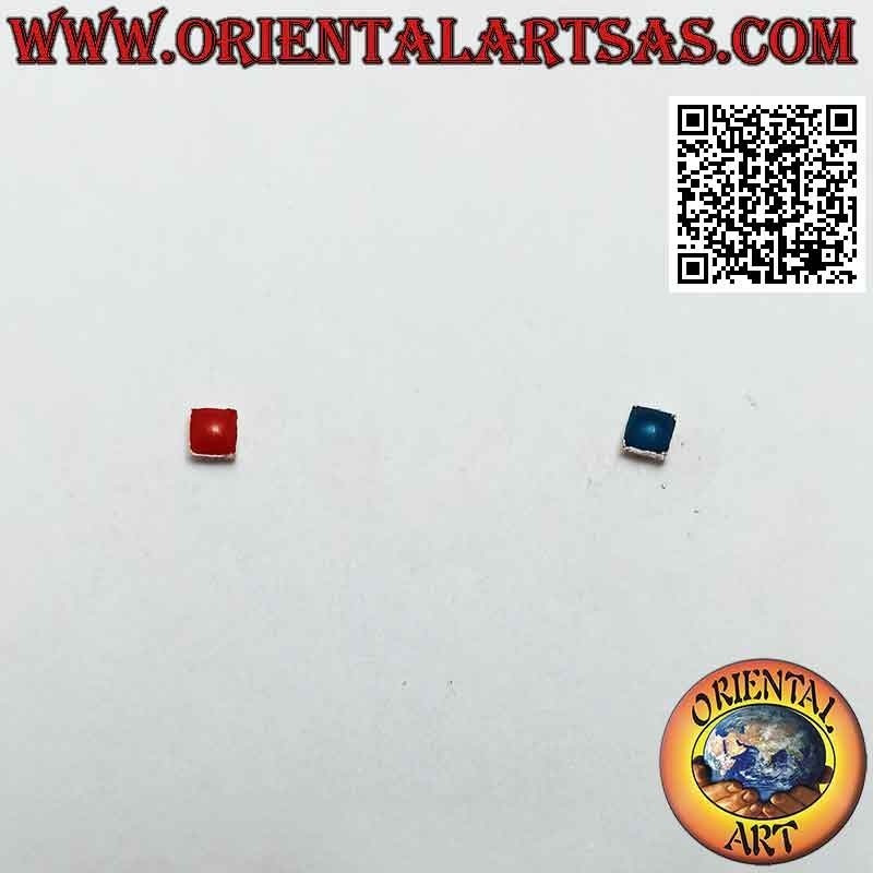 Mini orecchino / puntino da naso in argento, quadrato di agata (2 mm)
