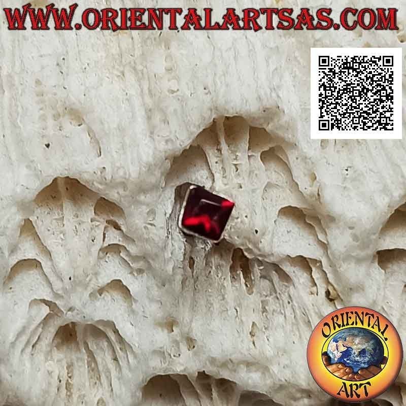 Mini-Ohrring / Nasenstecker in Silber, quadratisch mit facettiertem farbigem Zirkon (2 mm) (b)