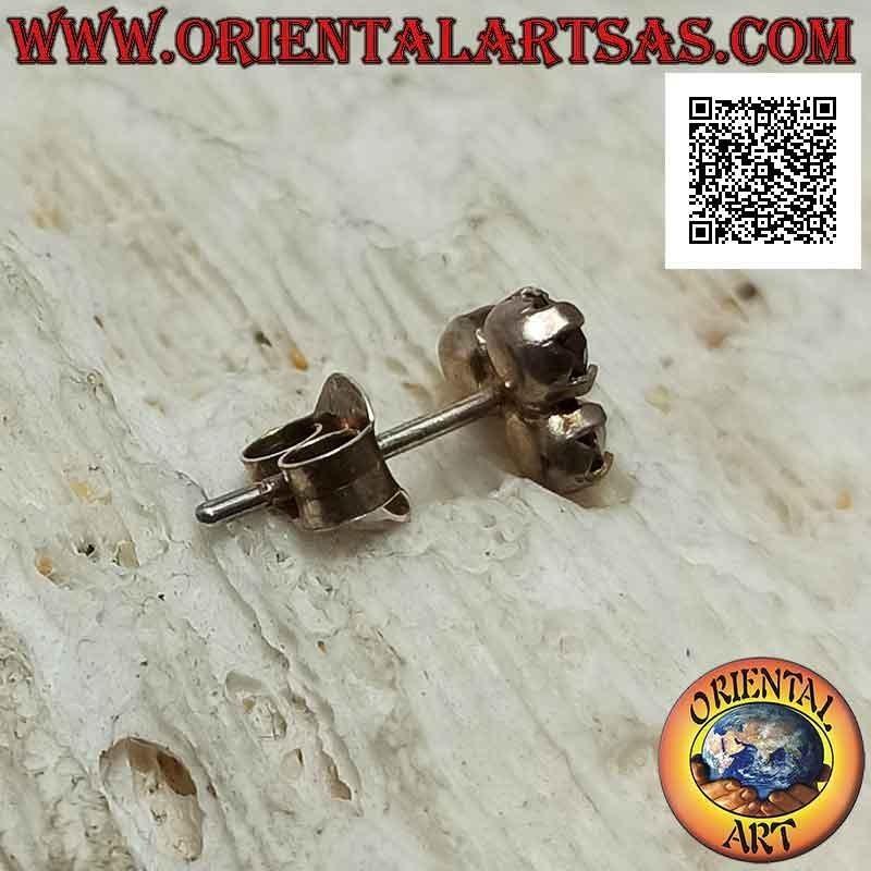 Pendiente mini en plata, trío de circonitas de colores engastado 3 mm