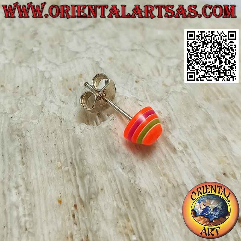 Mini orecchino in argento, il cono ovale smussato a strisce multicolore