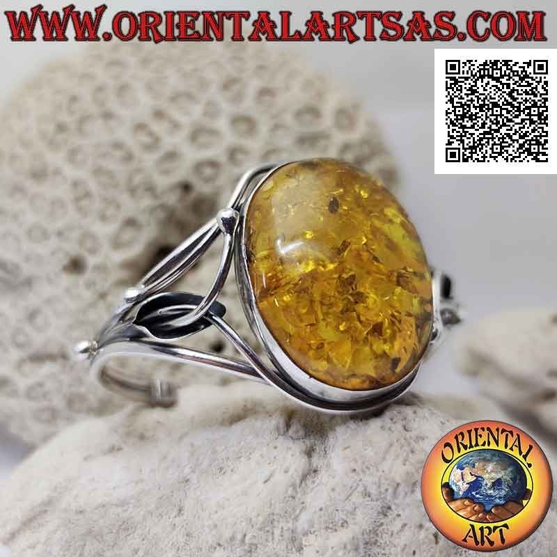 Rigid bracelet in 925 ‰ silver with large oval cabochon amber and floral openwork decoration