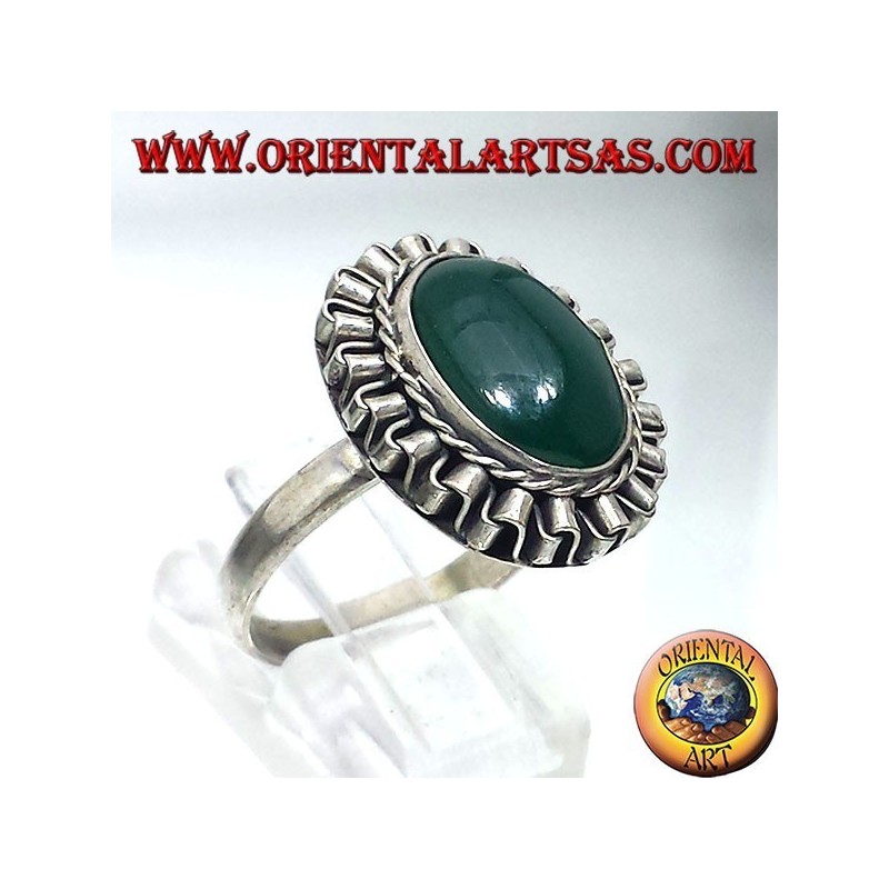 Anillo de plata con cabujón de ágata verde ovalada