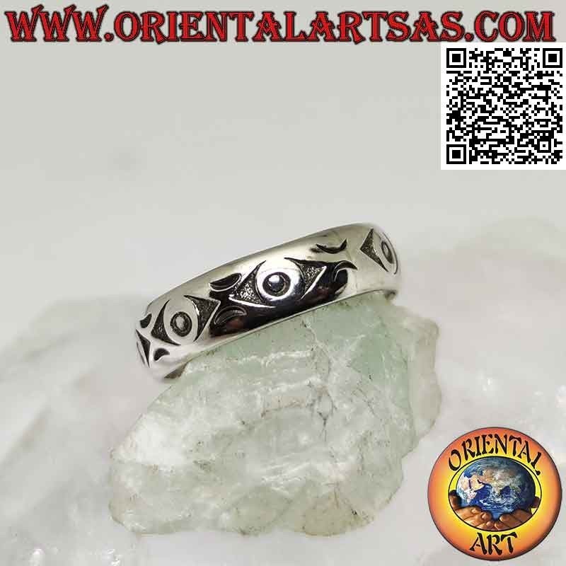Bague en argent, série de triangles et de cercles en bas-relief
