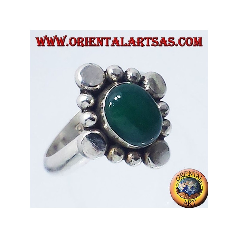 Anillo de plata con cabujón de ágata verde ovalada